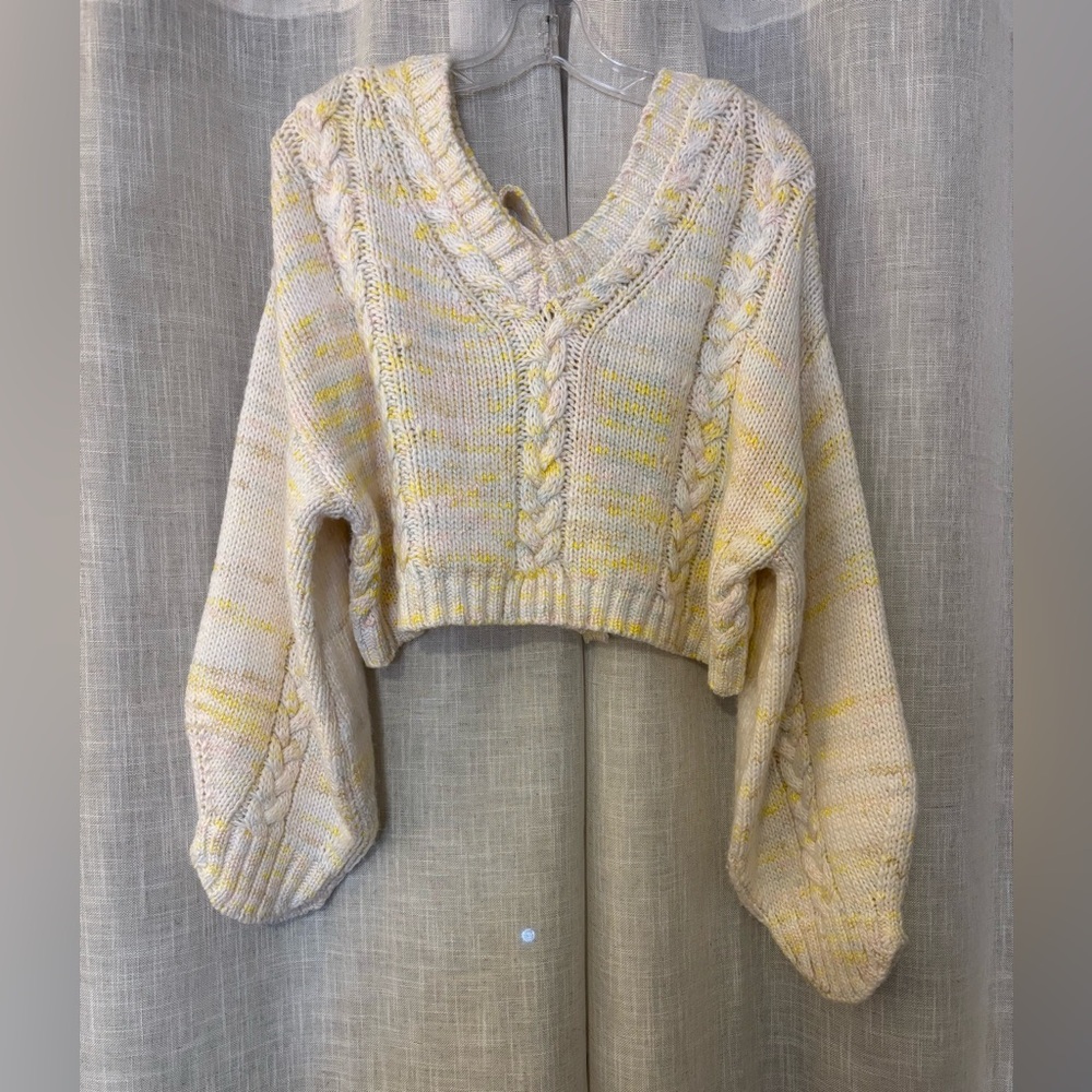 Summerland V-Neck Knit Sweater in Cream and Yellow pastels